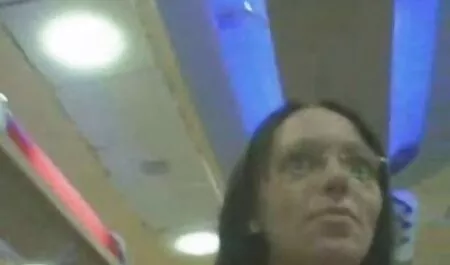 Nua peitos na frente de weebcam velhas amadoras comido menino