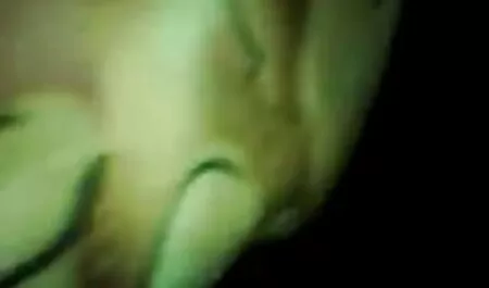 Fazer dinheiro vídeo pornô caseiro amador porra com a barra customer