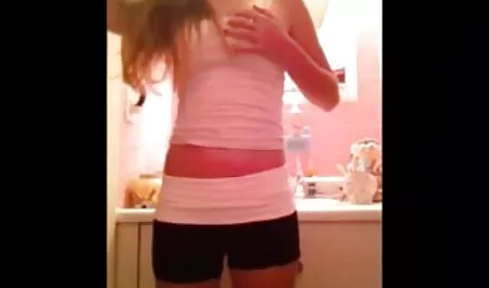 Peituda menina se sexo amador swing masturba buceta