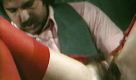 Minha mãe tinha febre entre as videos amadores brasileiros pernas e seu filho foi seduzido