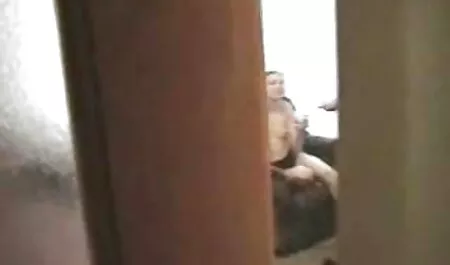 Câmera escondida video sex amador no vestiário para as mulheres