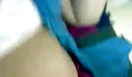 Saudável Ébano mata a menina branca na cama anal amador videos
