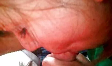 Ejaculação em uma jovem russo Calcinhas coroas nuas amadoras
