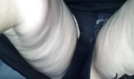 Avaliado em uma boa bunda gay pornográfico sexo