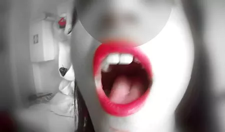 Homem preto novinha pelada caseira fode menina branca