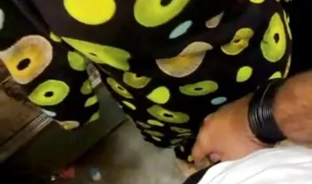 Vermelho primeiro anal amador menina recebe fodido de jovem garoto