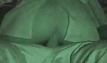 Um swing xvídeos ladrão foi pego na rua e arrastado para casa para foder na Bunda