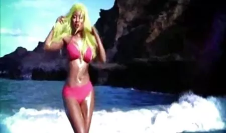 Você videos caseiros caiu na net vê garotas nuas no banheiro