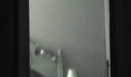 Minha sexo amador com dotado mãe dormia enquanto seu filho fode o suficiente