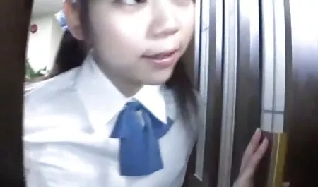 Quente flagra real de sexo dormindo lésbicas desfrutando Connie