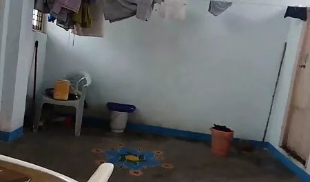 Contra a vontade puxa seu vídeo pornô amador anal lançador em direção a sua casa e tem se pato